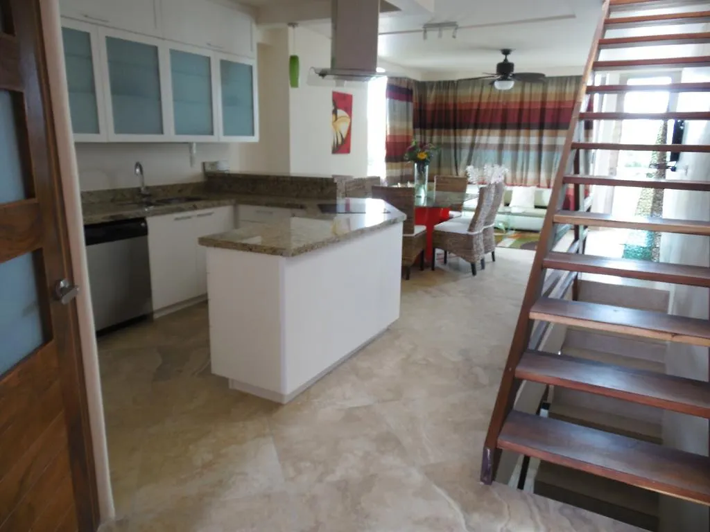 Aparthotel Mimosa Tree Condos Playa del Carmen