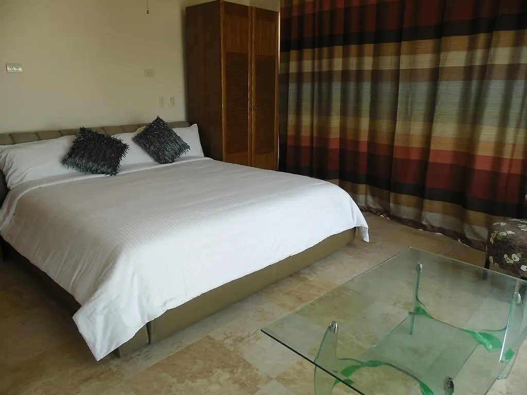 *** Appart hôtel Mimosa Tree Condos Playa del Carmen Mexique
