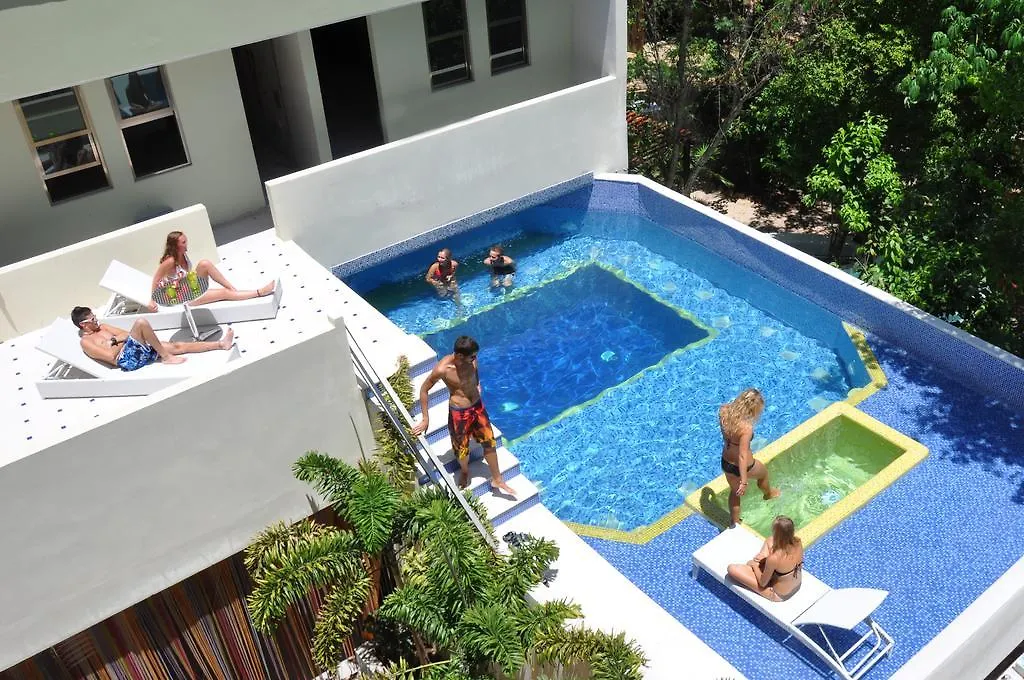 Appart hôtel Mimosa Tree Condos Playa del Carmen